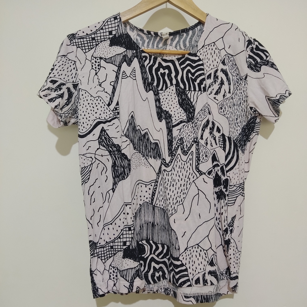 Gorman organics size 6 ain't no mountain tshirt - Picture 2 of 5